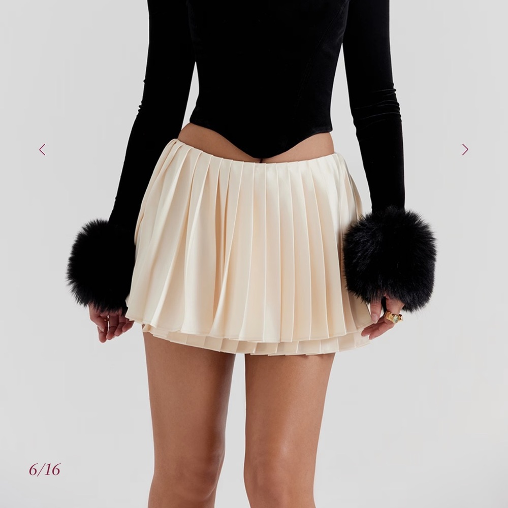 House of CB Ivory Pleated Mini Skirt